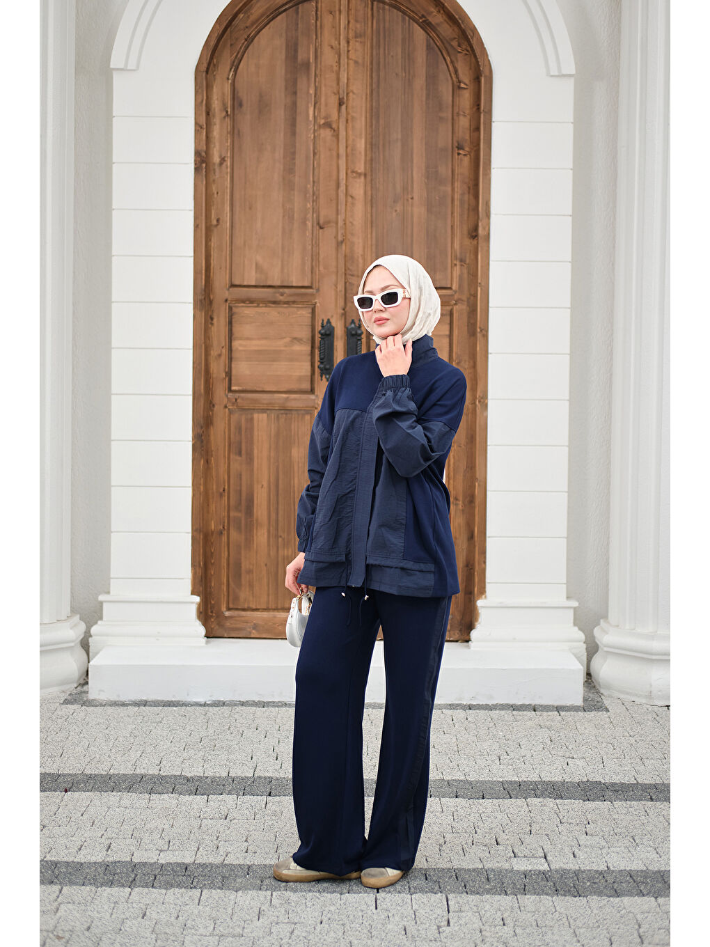 Kadın Garni Detaylı Bağcıklı Takım Lacivert-4