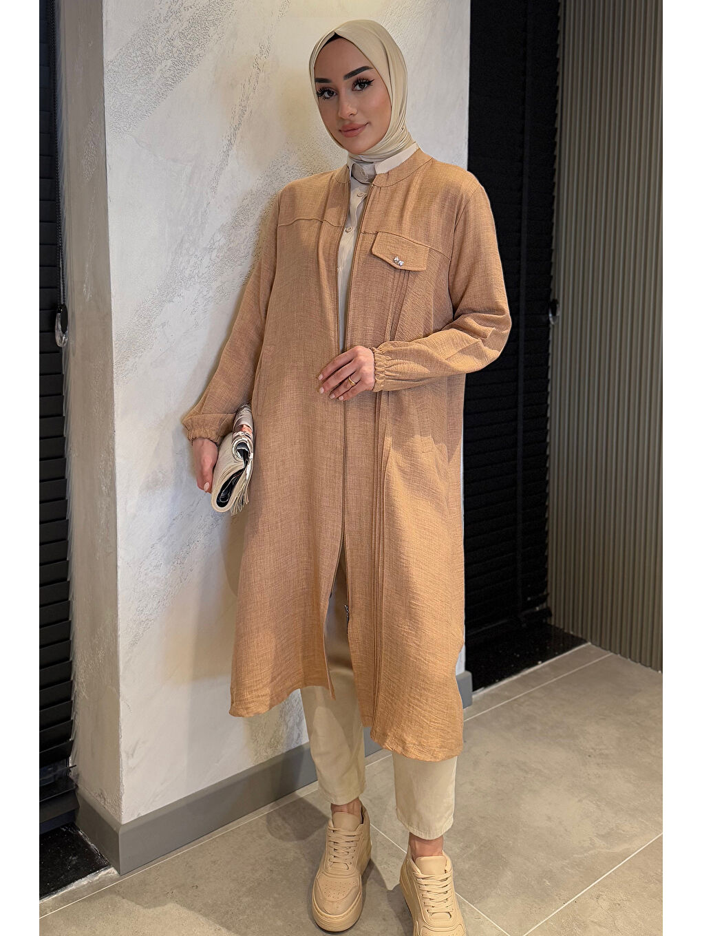 Bej Büyük Beden Ön Fermuarlı Keten Tesettür Kap-3