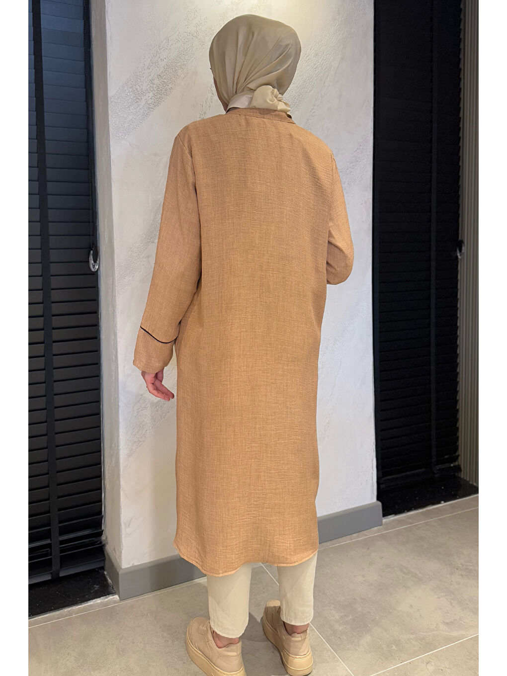 Bej Büyük Beden Ön Fermuarlı Keten Tesettür Kap-7