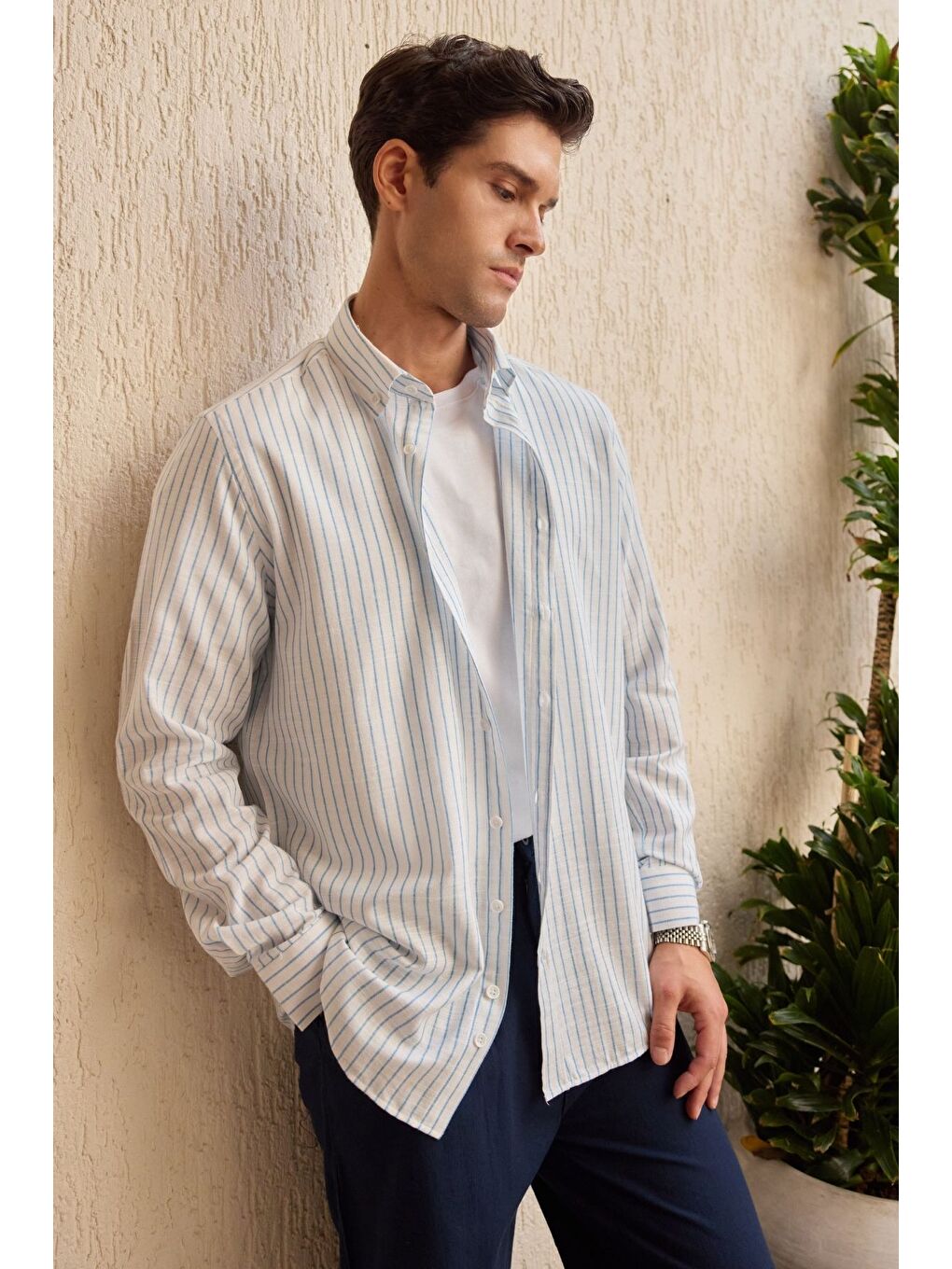 Mavi Onan Erkek Klasik Gömlek Modern Slim Fit Keten Görünümlü İnce Çizgili Desen-2