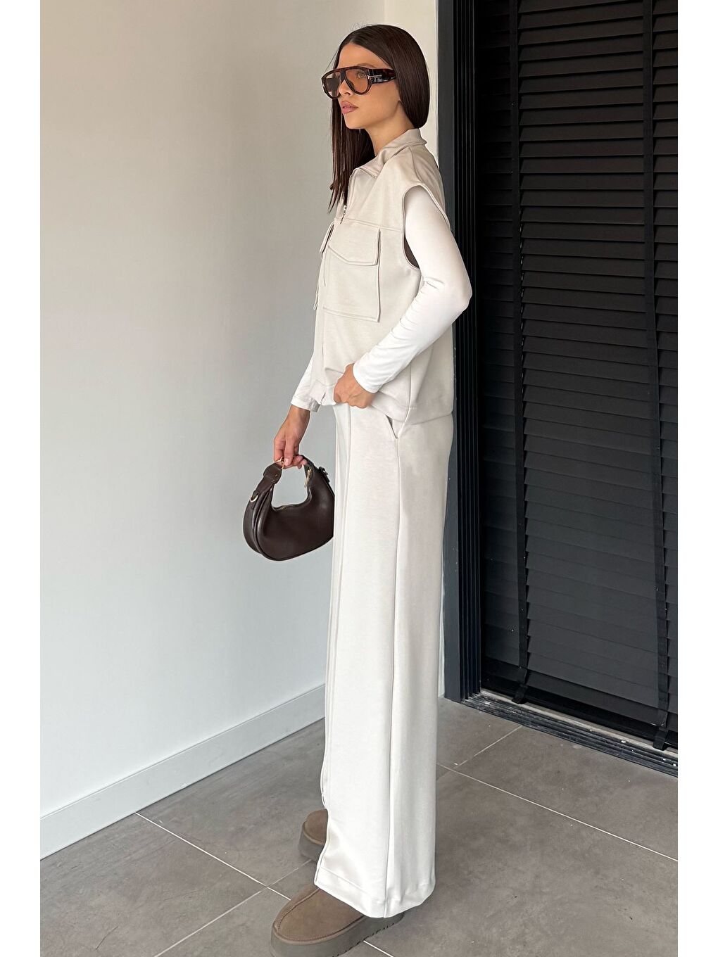 Bej Kadın Çift Cepli Yelek Bel Lastikli Çimalı Palazzo Pantolon İkili Takım-3