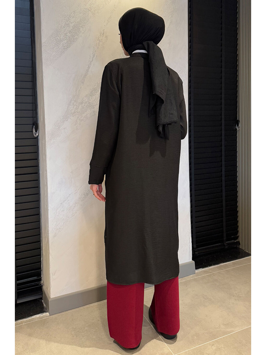 Siyah Büyük Beden Ön Fermuarlı Keten Tesettür Kap-5