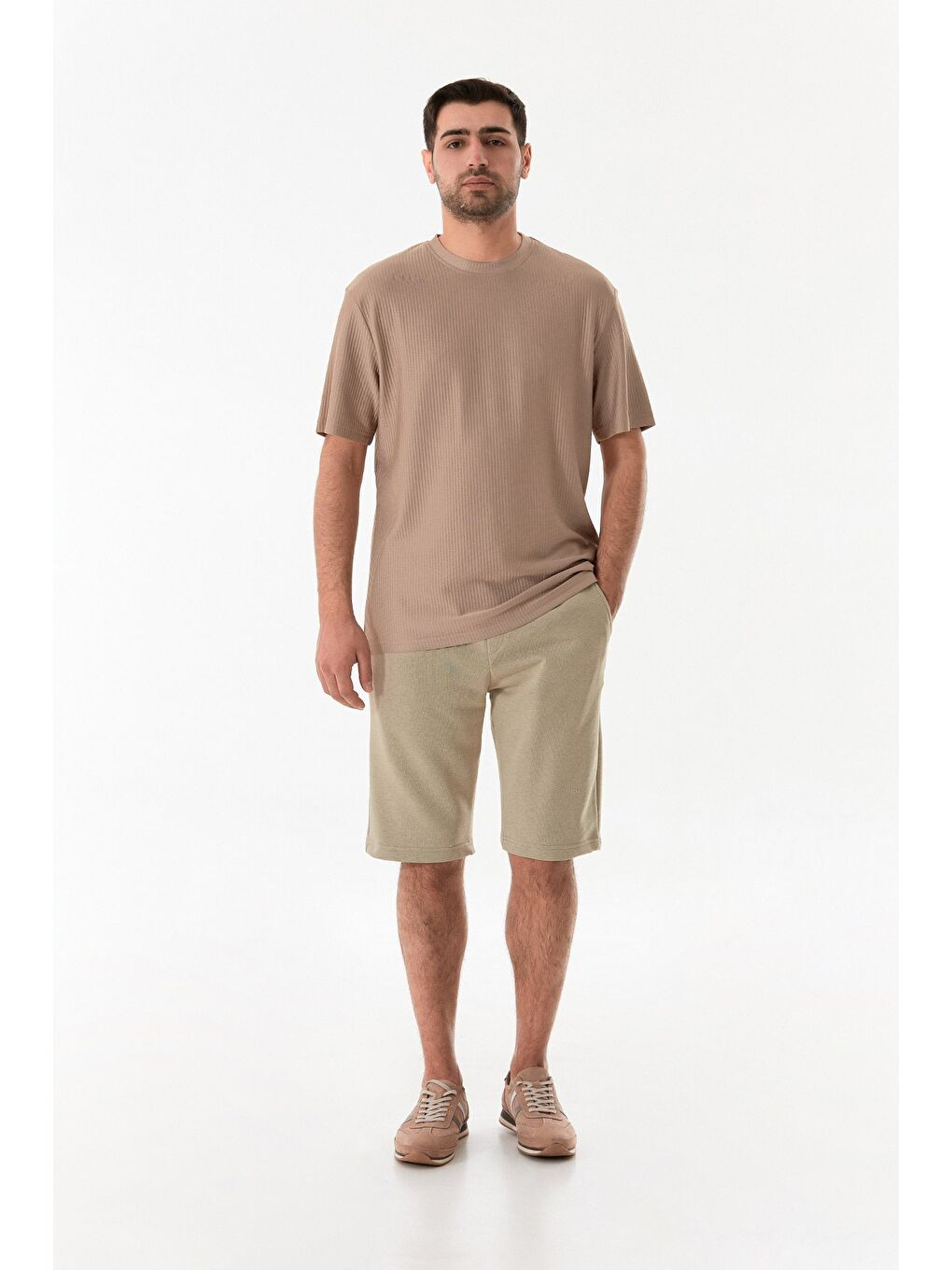 Haki Beli Bağlamalı Cepli Şort