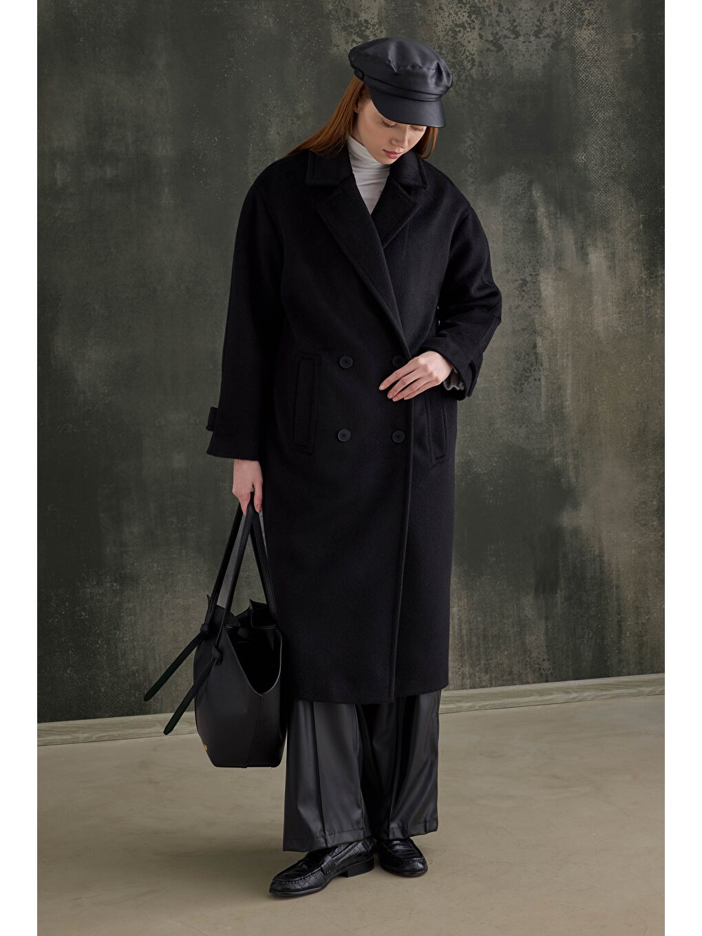 Kruvaze Uzun Kaban Siyah-2