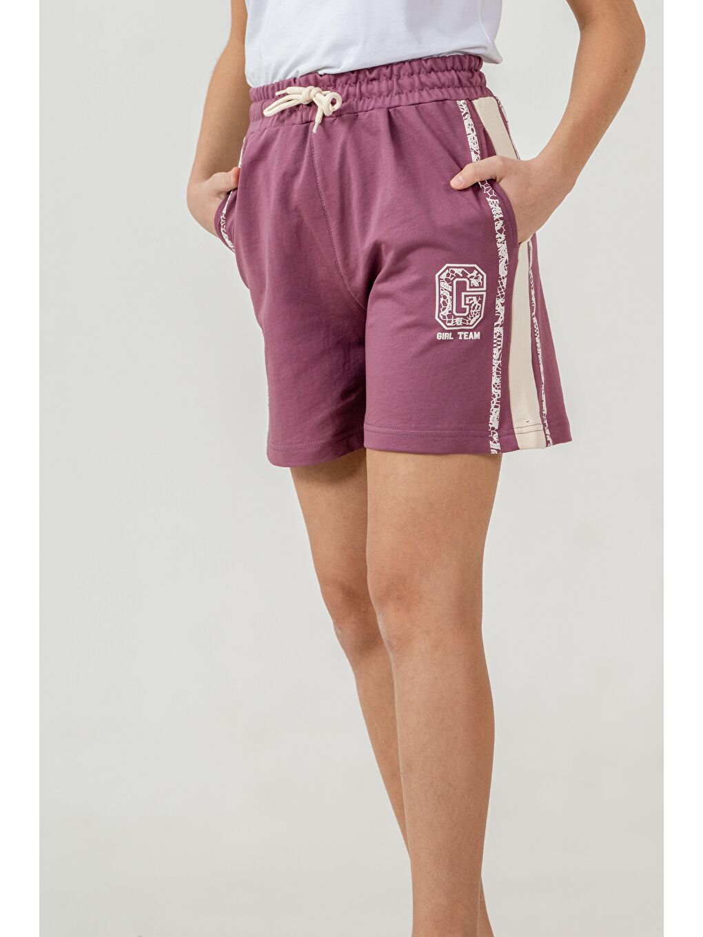 Pembe Girl Team Baskılı Yanlar Garnili Kız Çocuk Şort-3