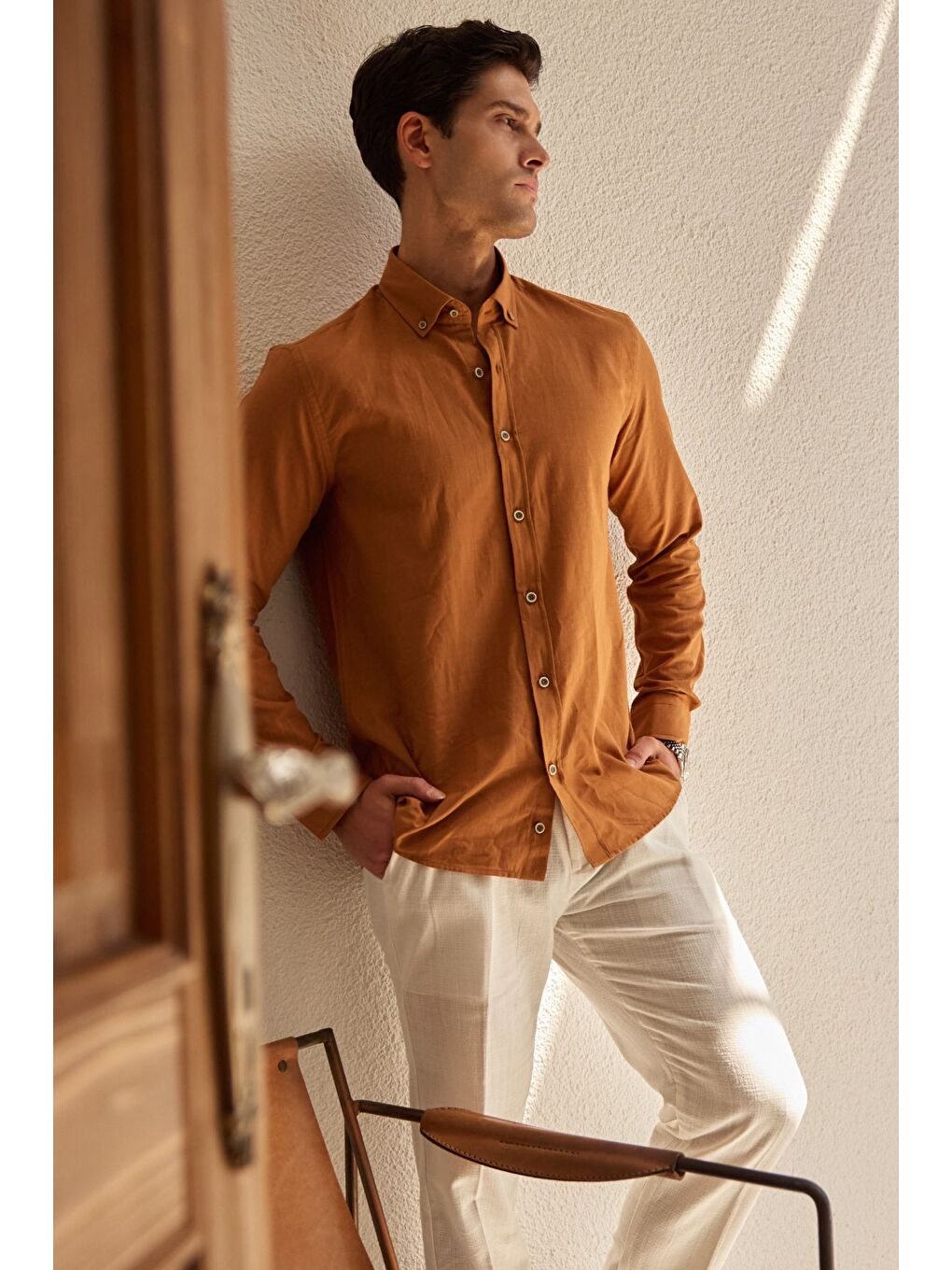 Kahverengi Turi Erkek Pamuk Gömlek Modern Slim Fit Keten Görünümlü Uzun Kol-6