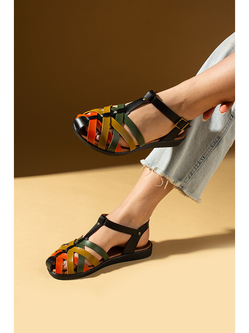 Siyah Comfort Taban Tokalı Kadın Sandalet 51-825-24Yeşil-1