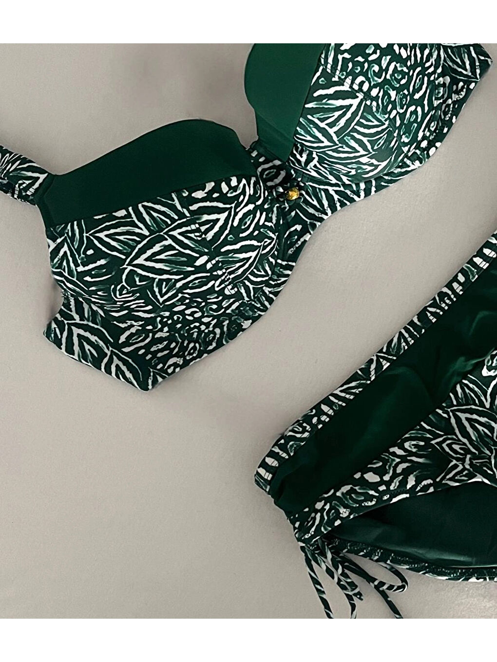 Kadın Yeşil Beyaz Desenli Büyük Beden Astarlı Bikini Takım HZL25S-LC4006-1