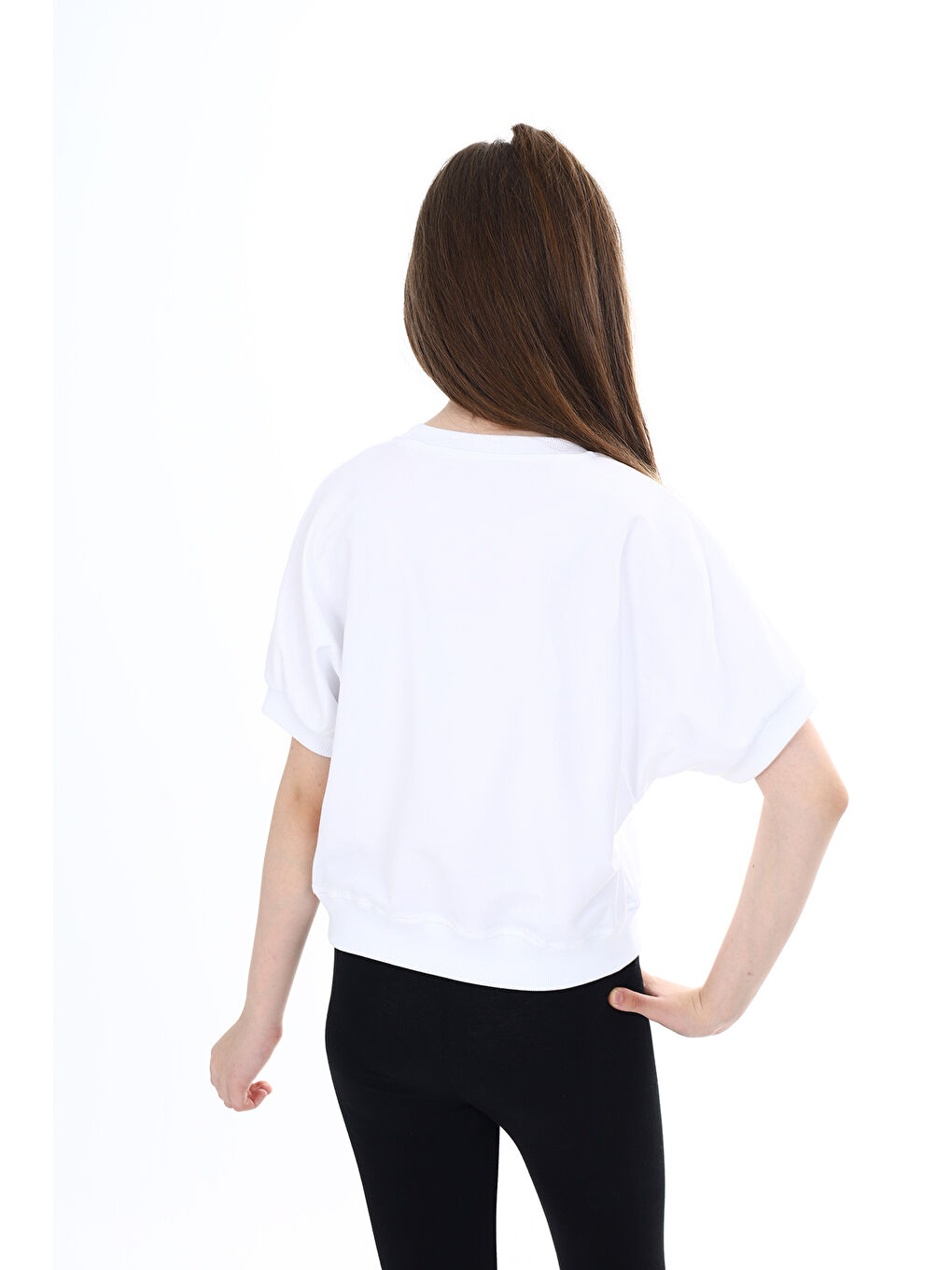 Beyaz Kız Çocuk Armalı Tişört-3