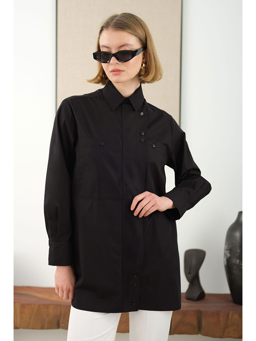 Asimetrik Patlı Gömlek Siyah