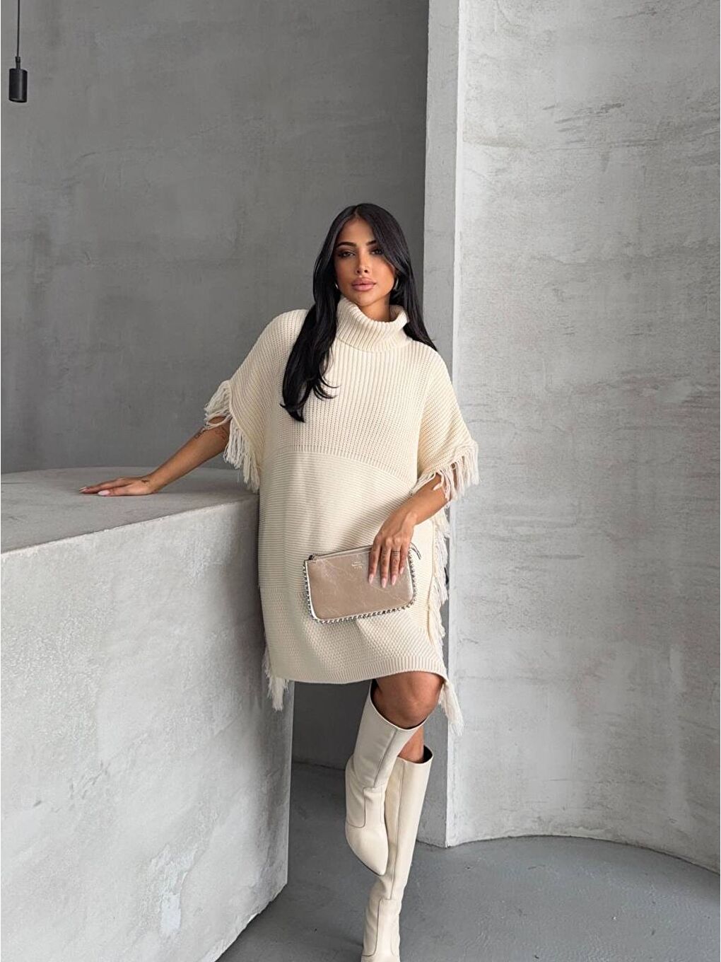 Püskül Detay Ekru Triko Panço-1