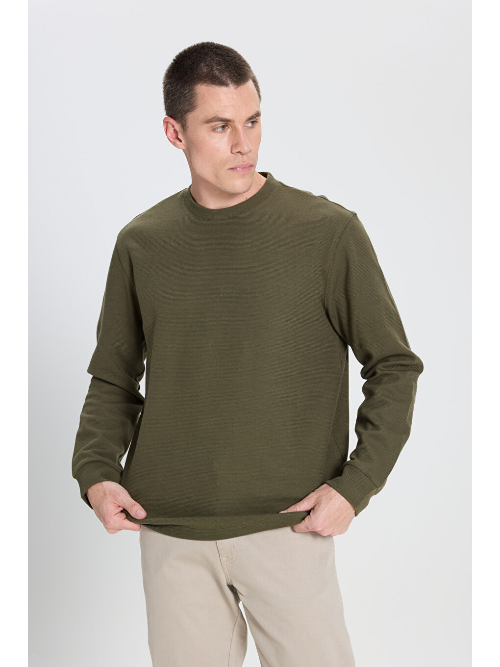 Regular Fit Normal Kesim Bisiklet Yaka Haki Tişört