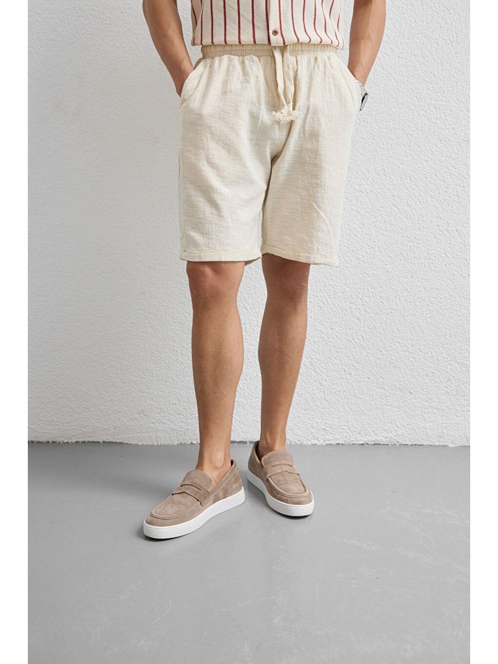 Bej Sangi Erkek Keten Rahat Kalıp Şort