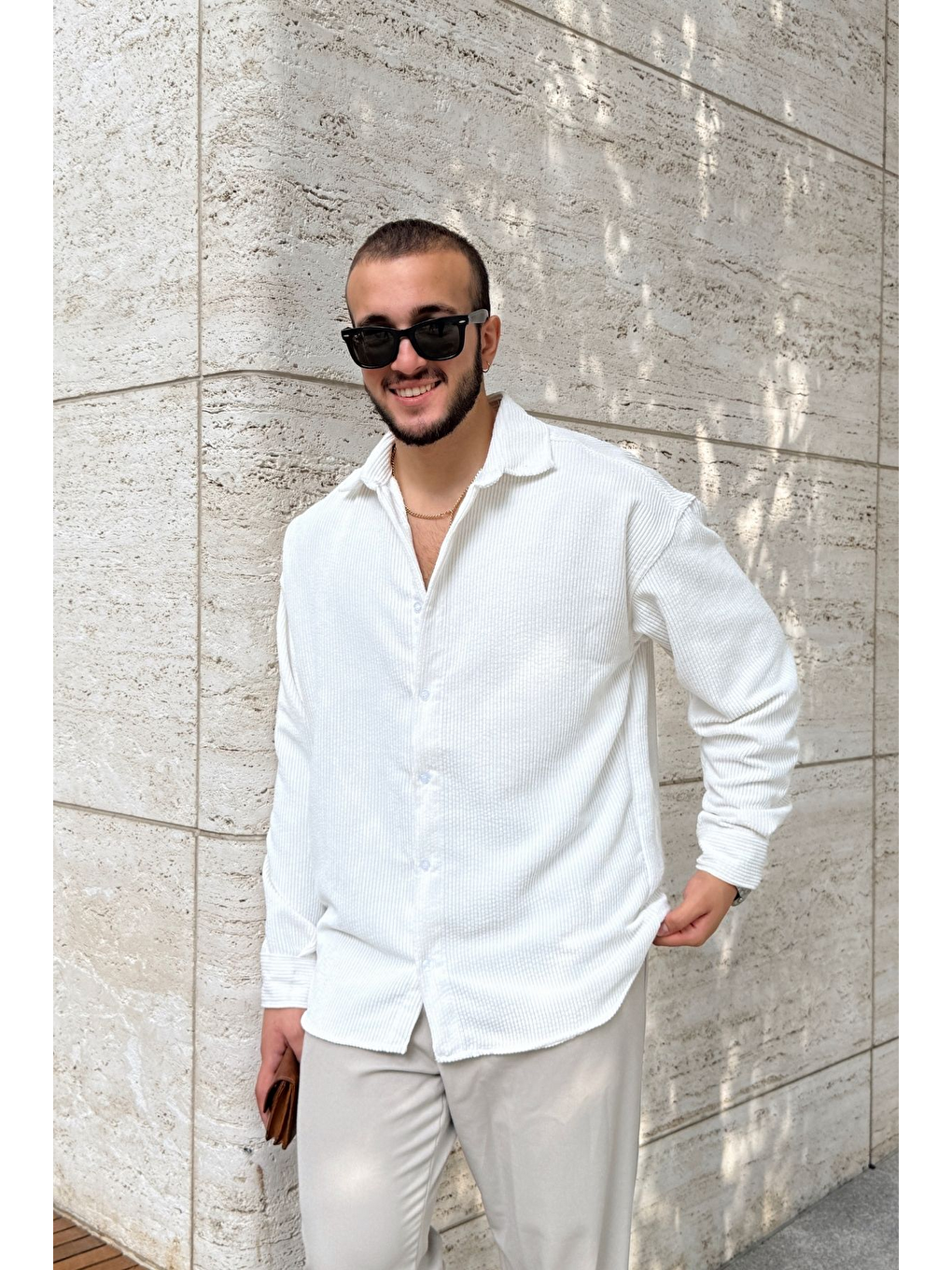 Beyaz Yotau Erkek Oversize Fit Kadife Uzun Kollu Gömlek Ceket-1