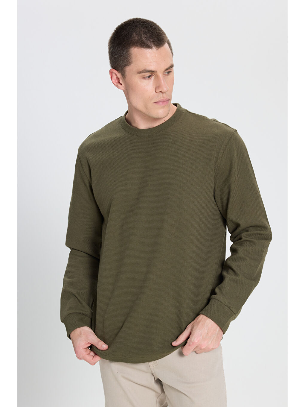 Regular Fit Normal Kesim Bisiklet Yaka Haki Tişört-4