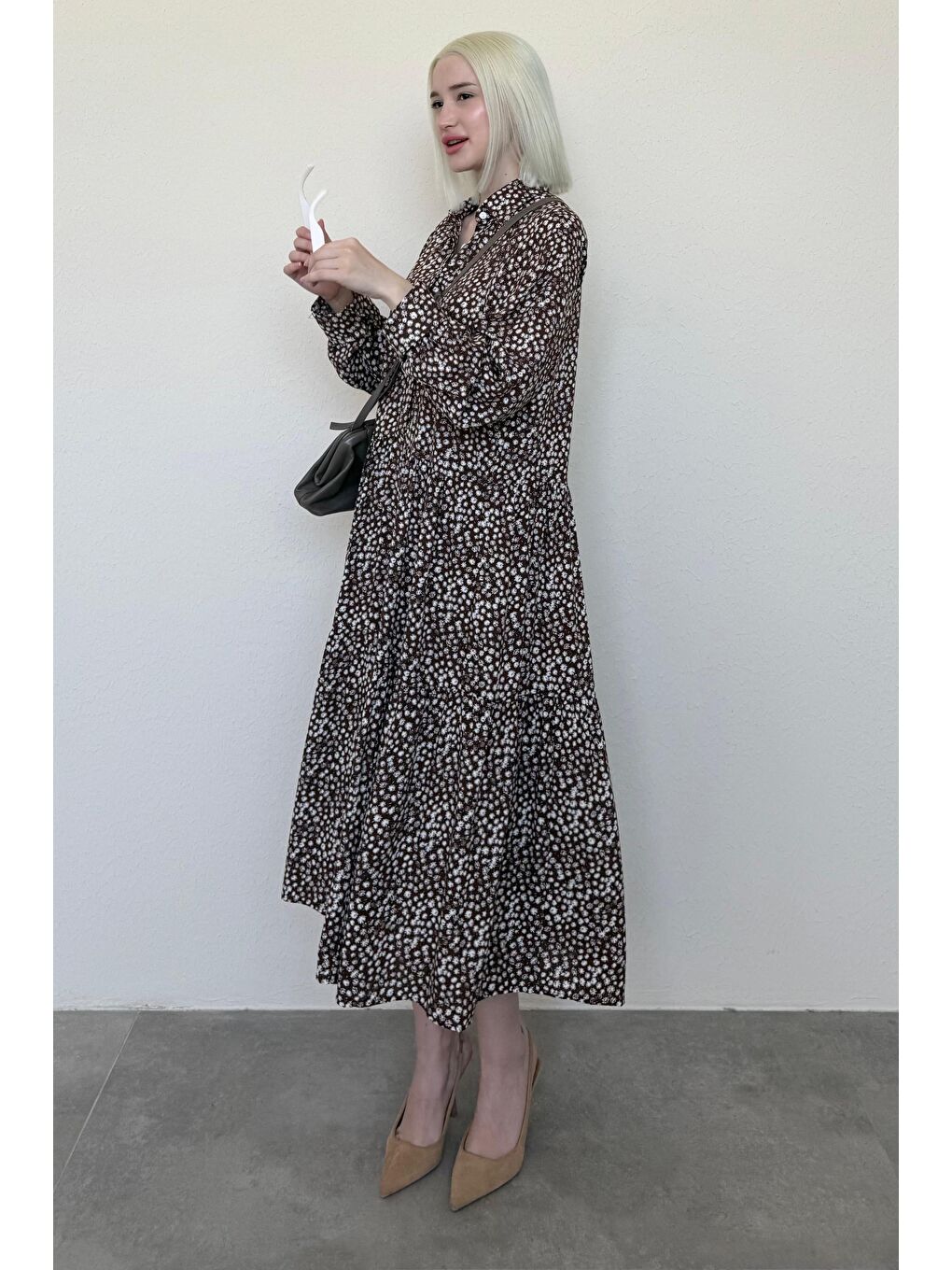 Kahverengi Uzun Kollu Düğmeli Desenli Elbise Mg2431