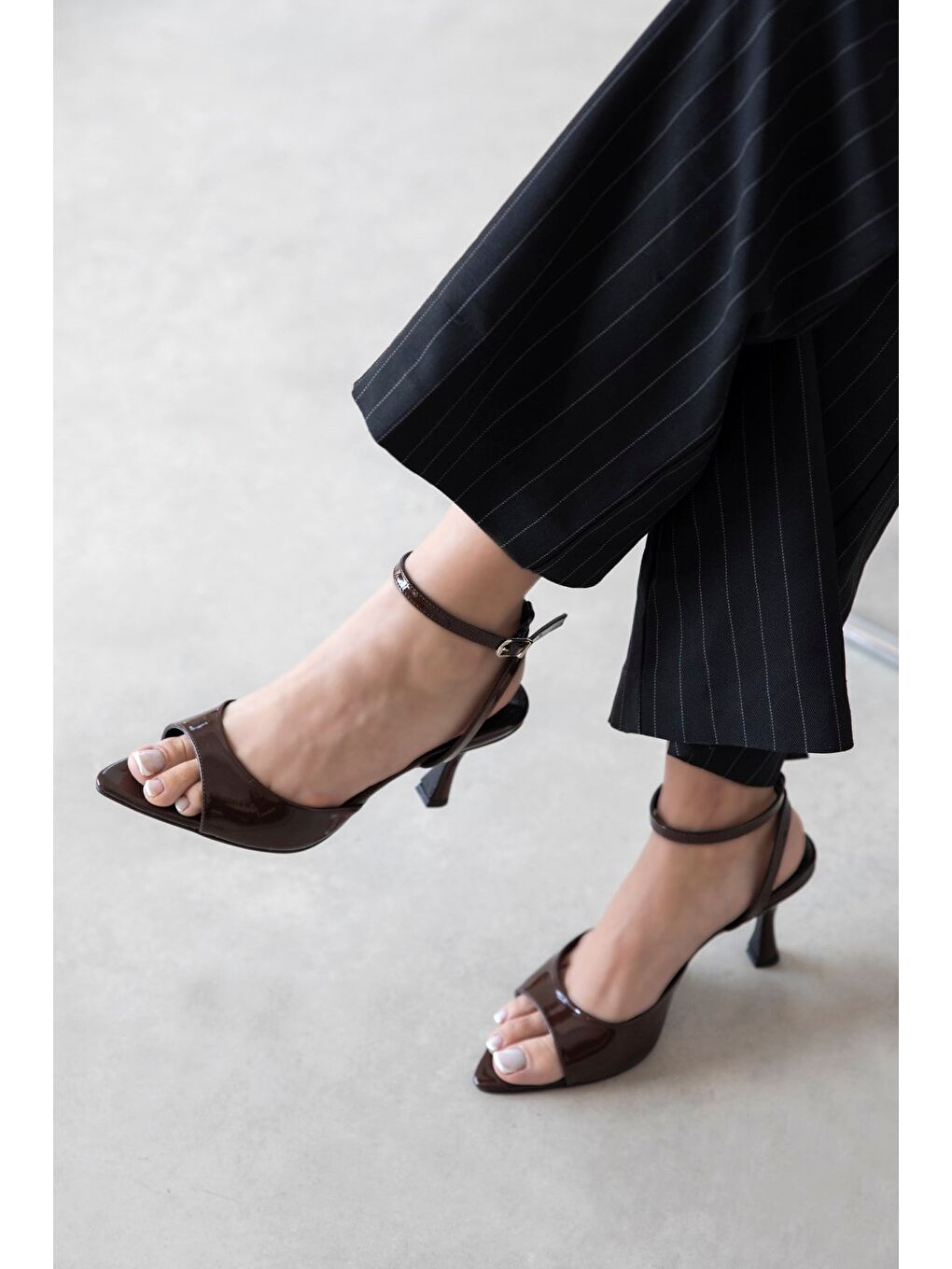 Kahverengi Boris Kadın Topuklu Rugan Ayakkabı Kahve-1