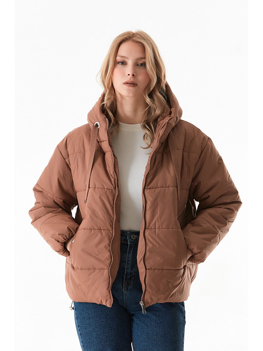 Kahverengi Fermuarlı Beli Stoperli Kapüşonlu Mont-3