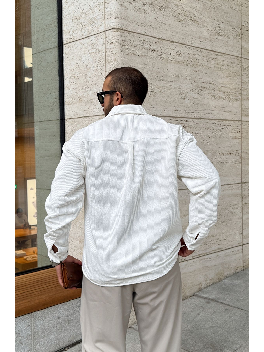 Beyaz Yotau Erkek Oversize Fit Kadife Uzun Kollu Gömlek Ceket-6