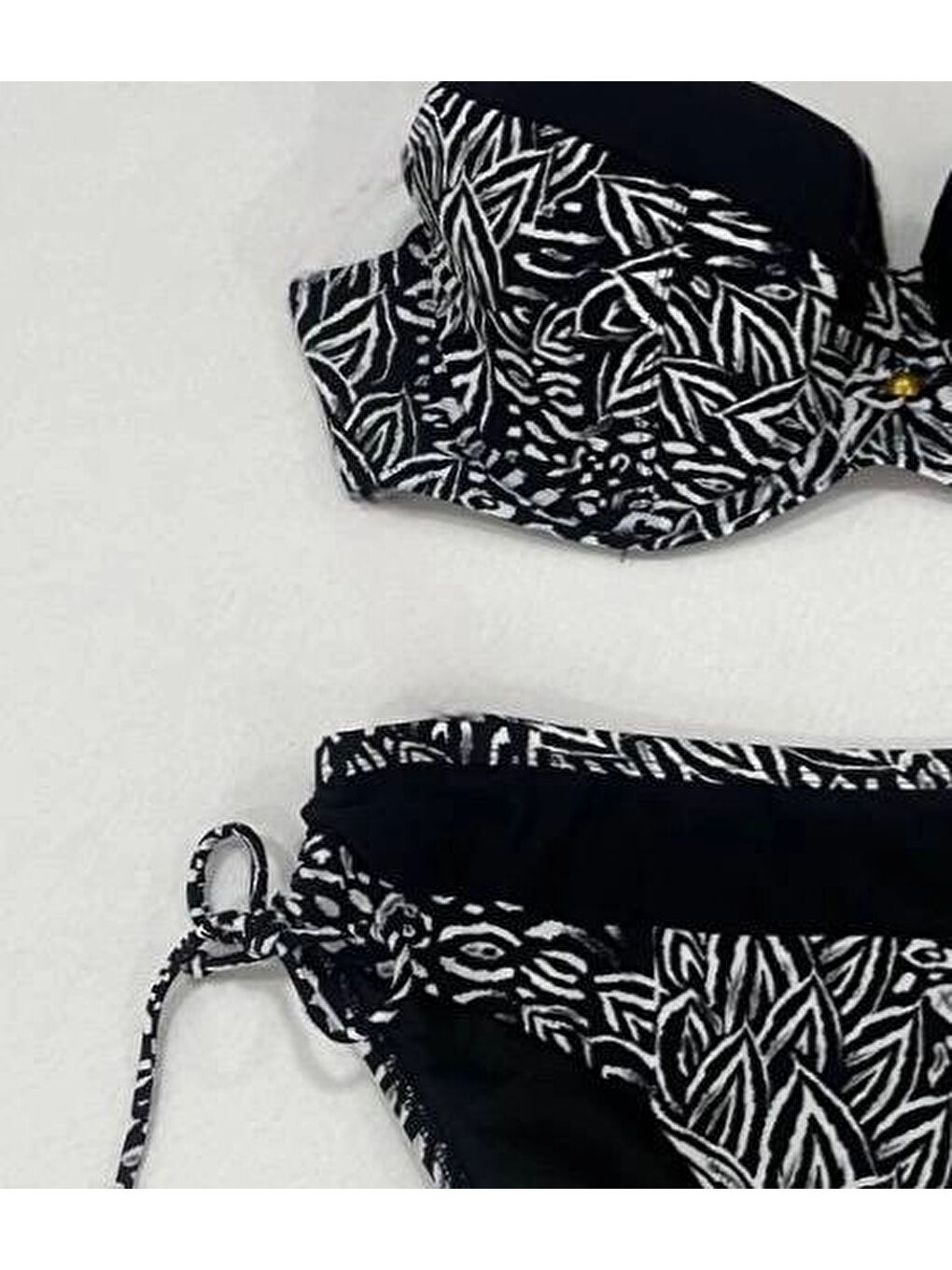Kadın Siyah Beyaz Desenli Büyük Beden Astarlı Bikini Takım HZL25S-LC4006-2