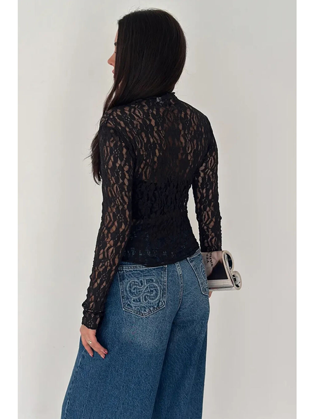 Siyah Kadın Transparan Çiçek Desenli Dantel Bluz-1