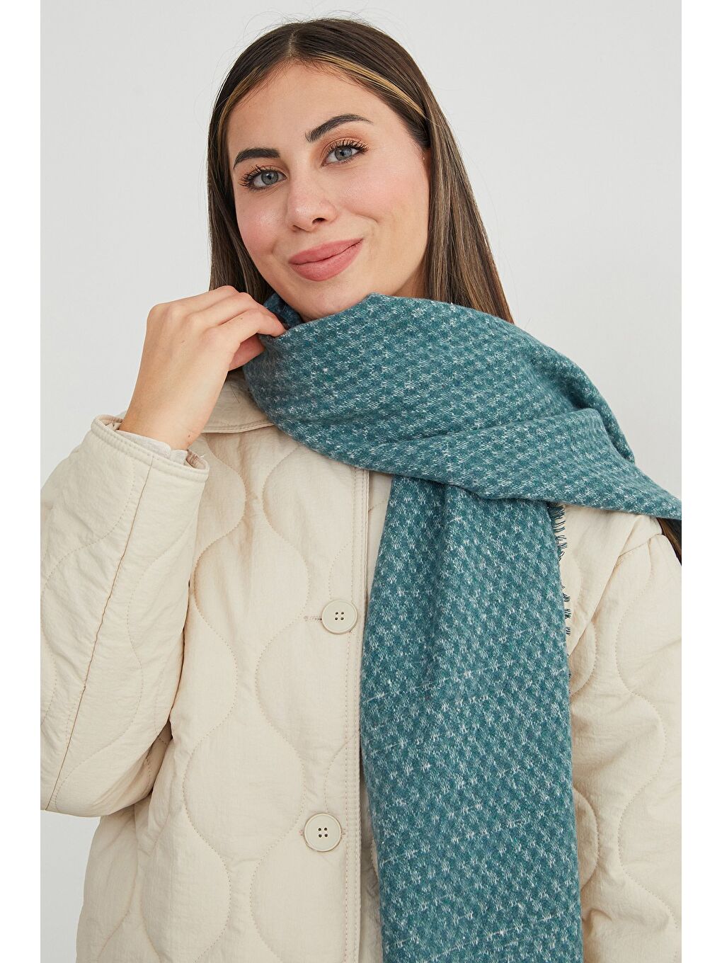 Kadın Yeşil Kare Desenli Şal-3