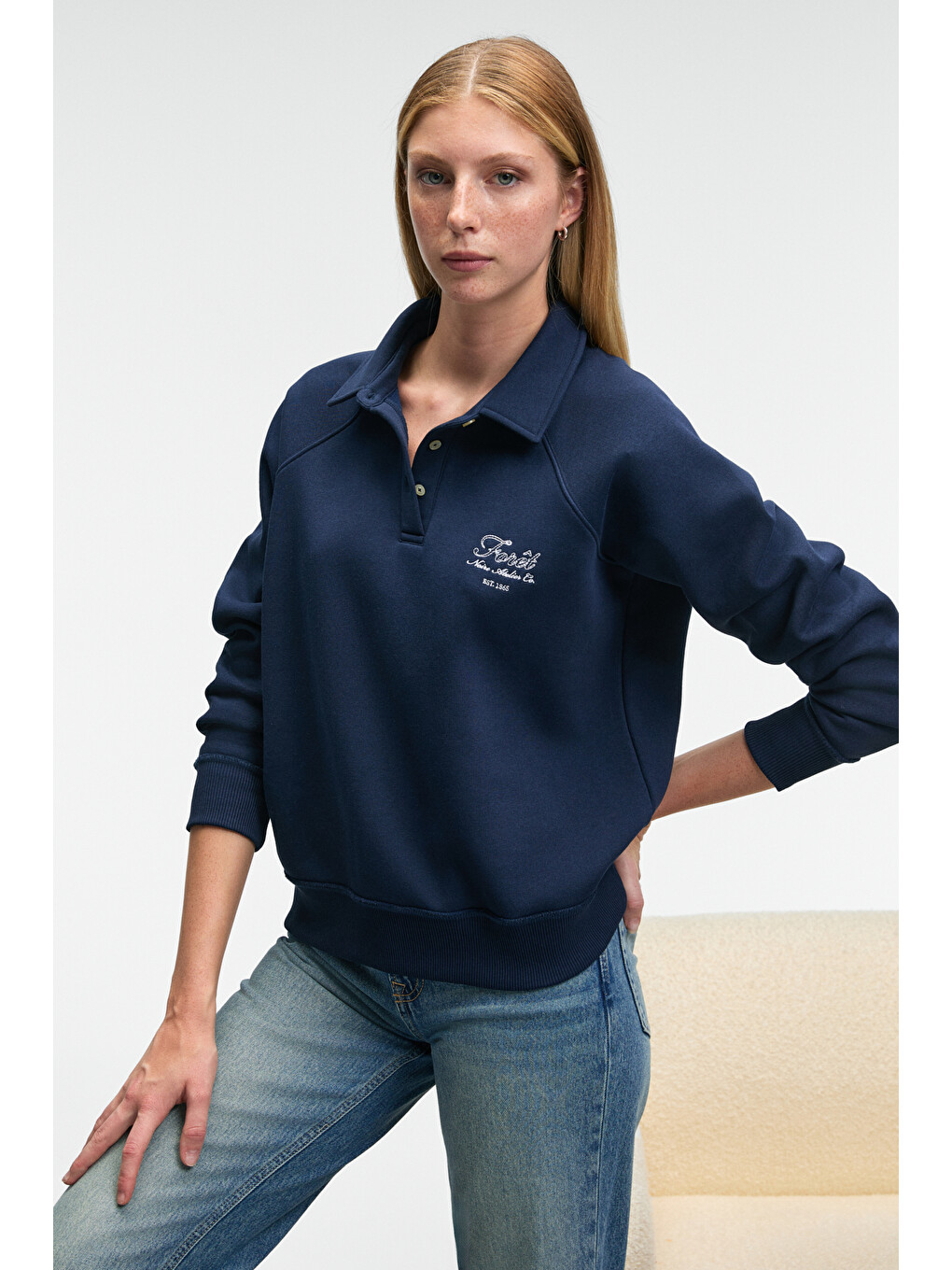 Camırel Kadın Polo Yaka Düğmeli Nakış Detaylı Reglan Kol Comfort Fit Lacivert Sweatshirt-3