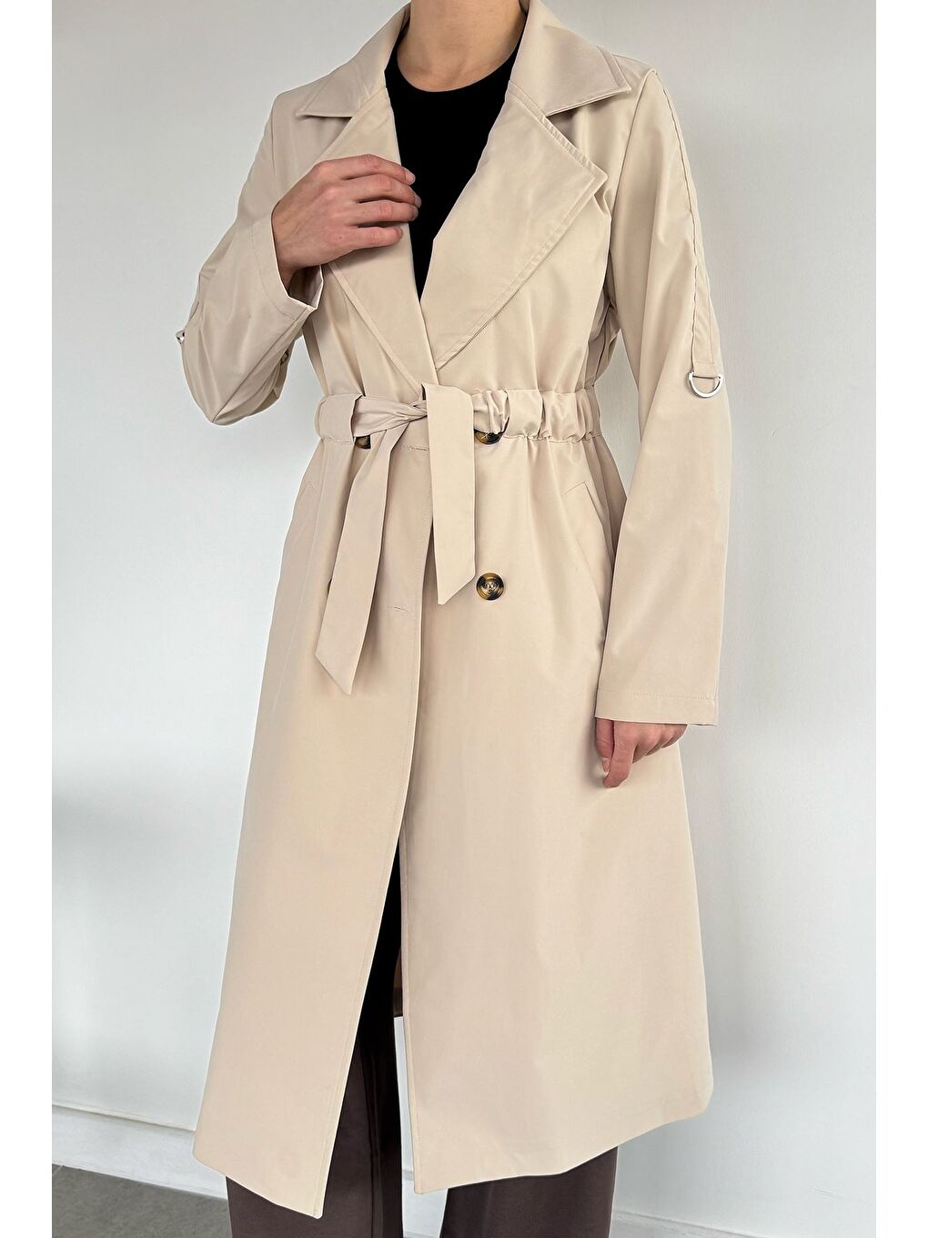 Bej Bel Büzgülü Kuşaklı Kadın Trençkot-2