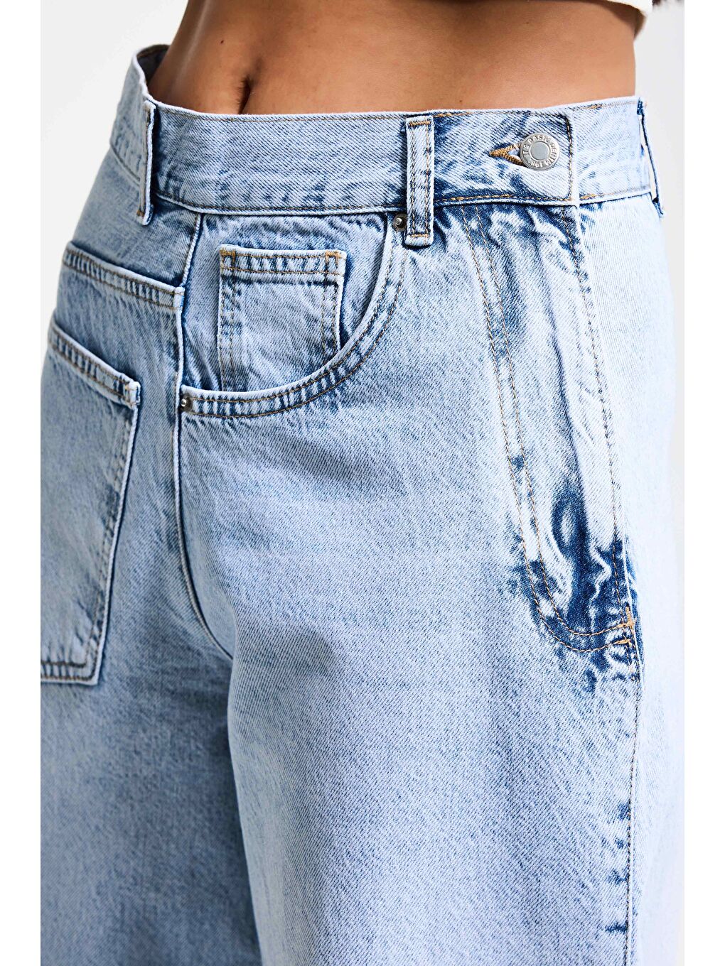 Mavi Kadın Ice Renk 4s6-3 Mega Baggy Fit Ön Arka Detay Tasarım Denim Jean-6
