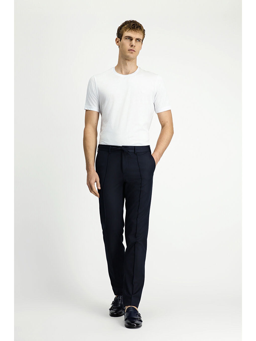 Lacivert Slim Fit Dar Kesim Nervürlü Beli İpli Klasik Kumaş Pantolon