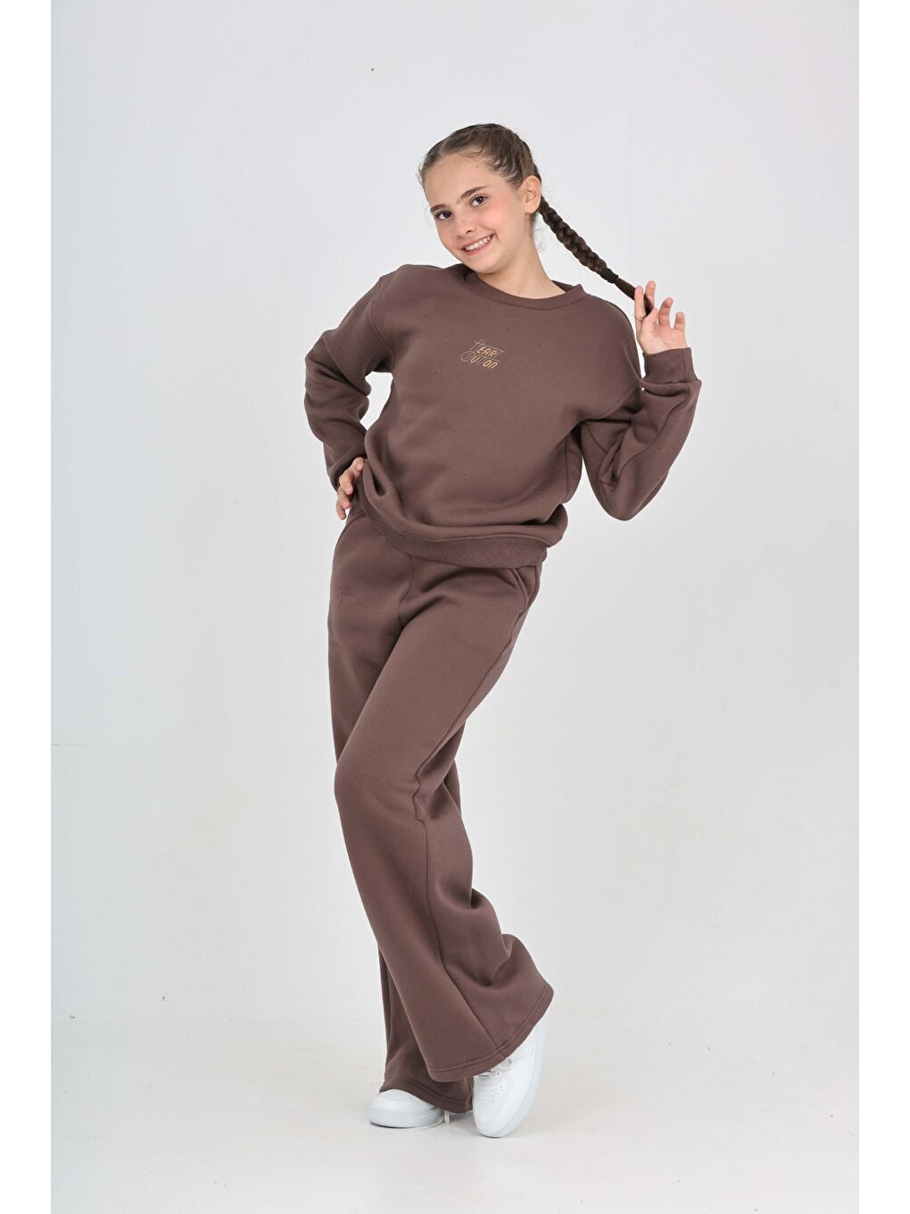 Kahverengi Kız Çocuk Tonsürton Nakışlı Eşofman Takım-1