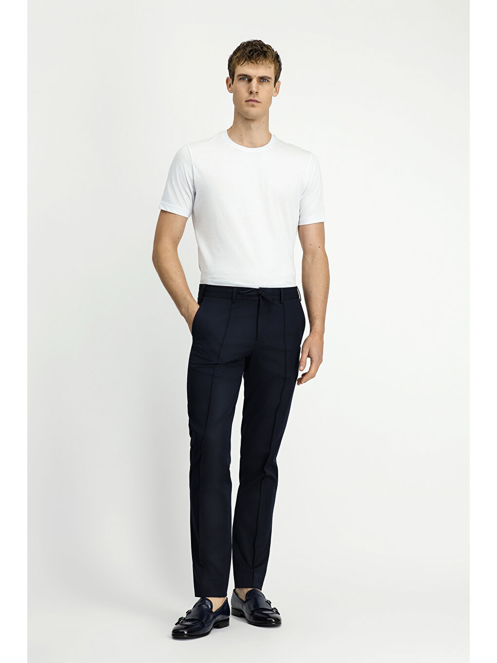 Lacivert Slim Fit Dar Kesim Nervürlü Beli İpli Klasik Kumaş Pantolon-1