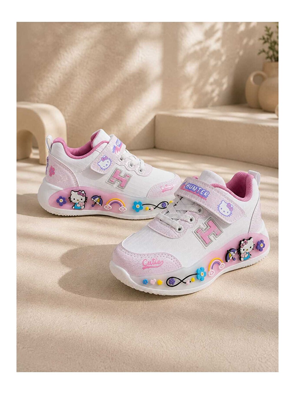 Beyaz Çocuk, Günlük Spor Ayakkabı, Cırt Cırtlı, Sticker Baskılı, Hafif Kaymaz Taban Rahat Sneaker