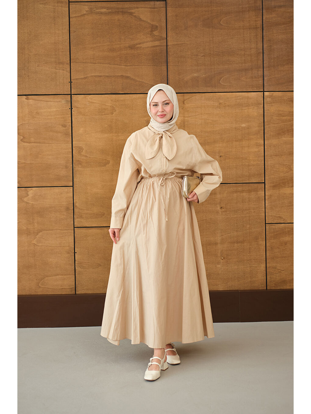 Ekru Kadın Fular Yaka Gömlekli Takım Krem-3