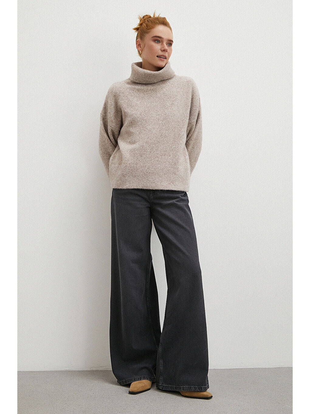 Yüksek Bel Geniş Paça Jean Siyah-2