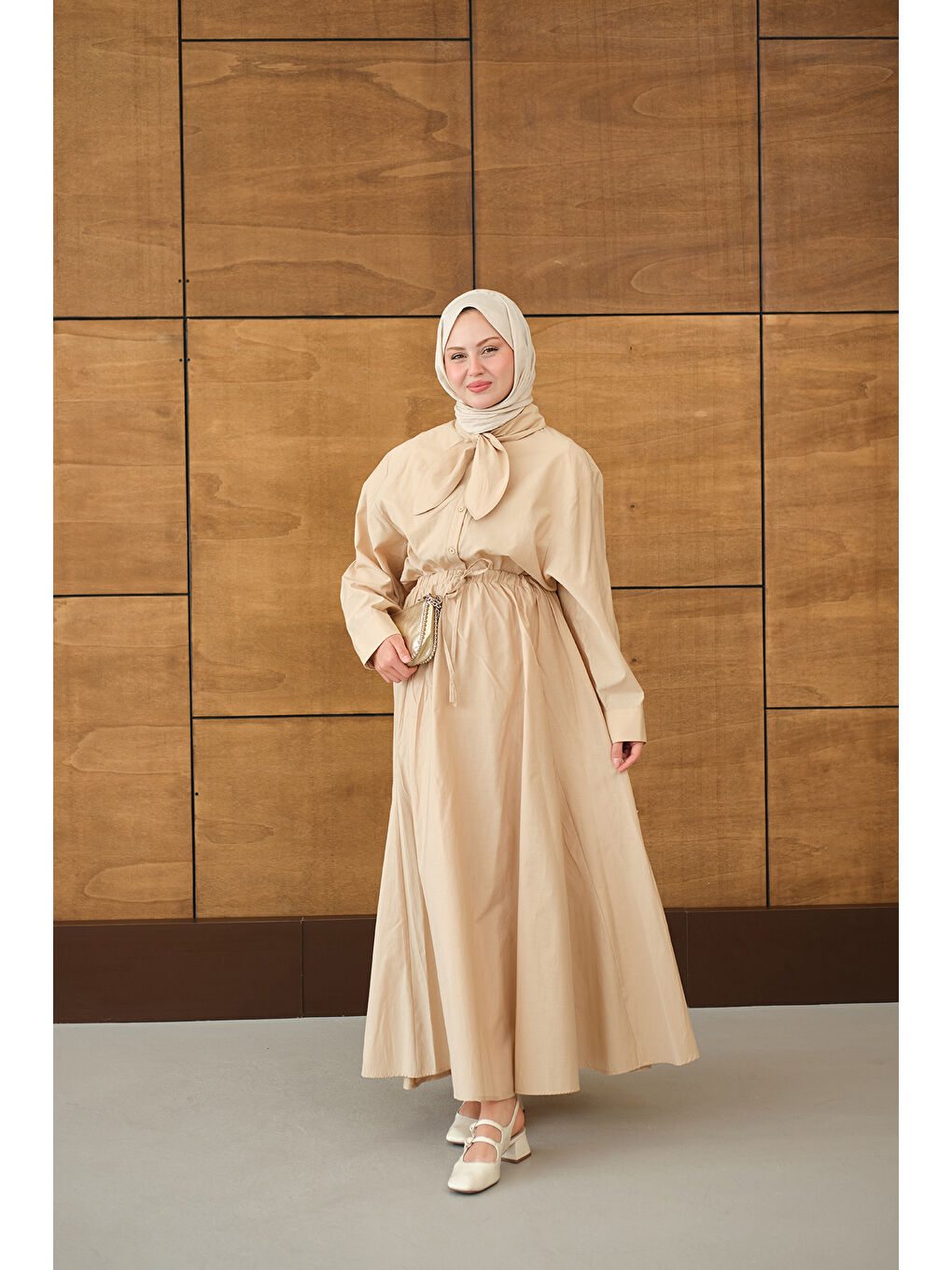 Ekru Kadın Fular Yaka Gömlekli Takım Krem-4