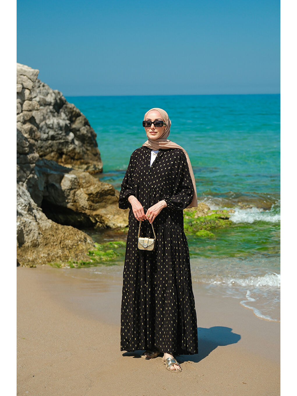 Kadın Sim Boncuk Detaylı Elbise Siyah