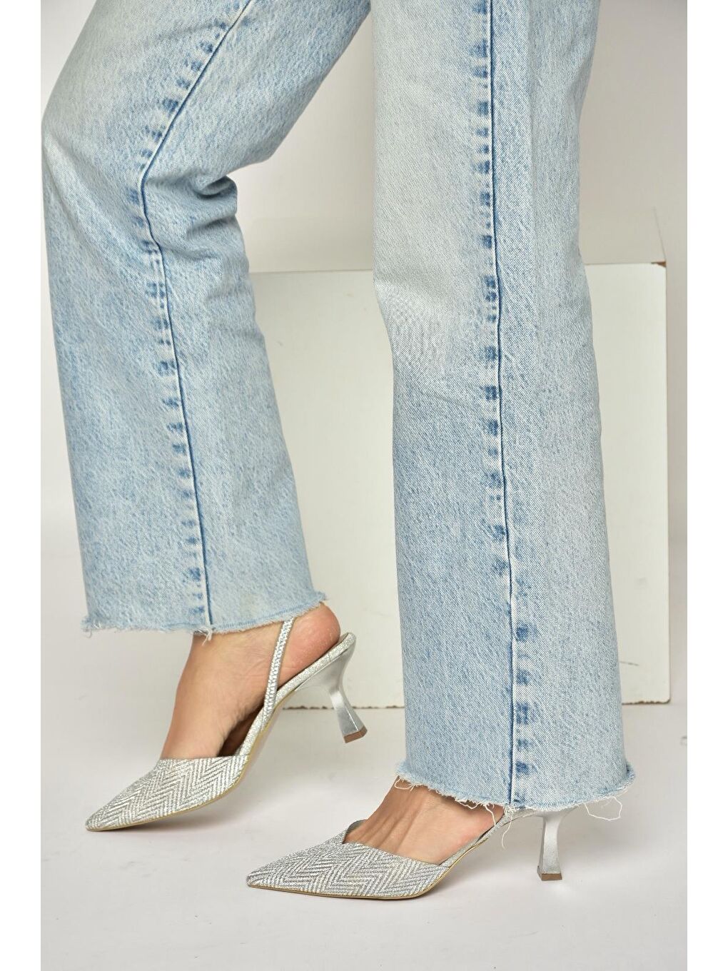 Gri Gümüş Kadın Topuklu Ayakkabı Y820444214