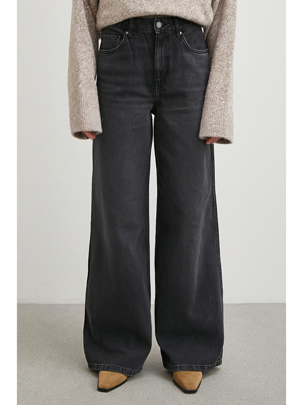 Yüksek Bel Geniş Paça Jean Siyah-4