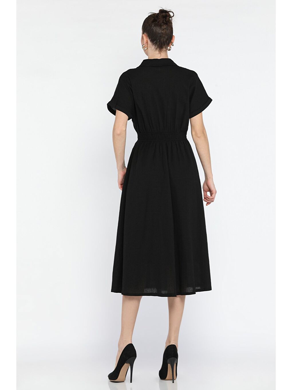 Siyah Polo Yaka Ön Düğmeli Kadın Elbise-2