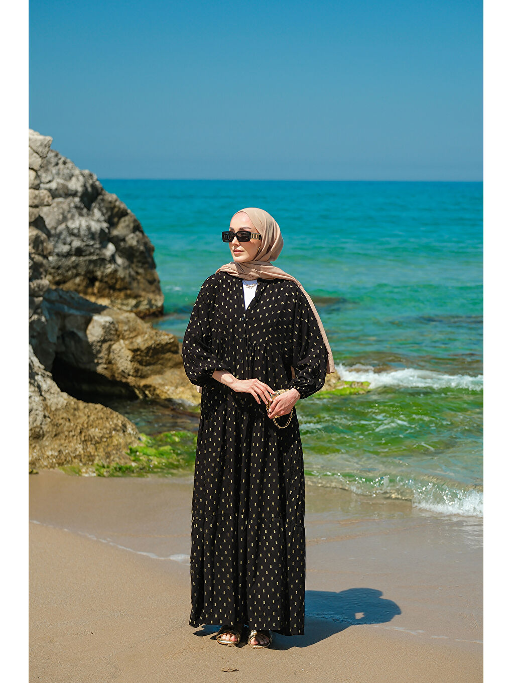 Kadın Sim Boncuk Detaylı Elbise Siyah-4