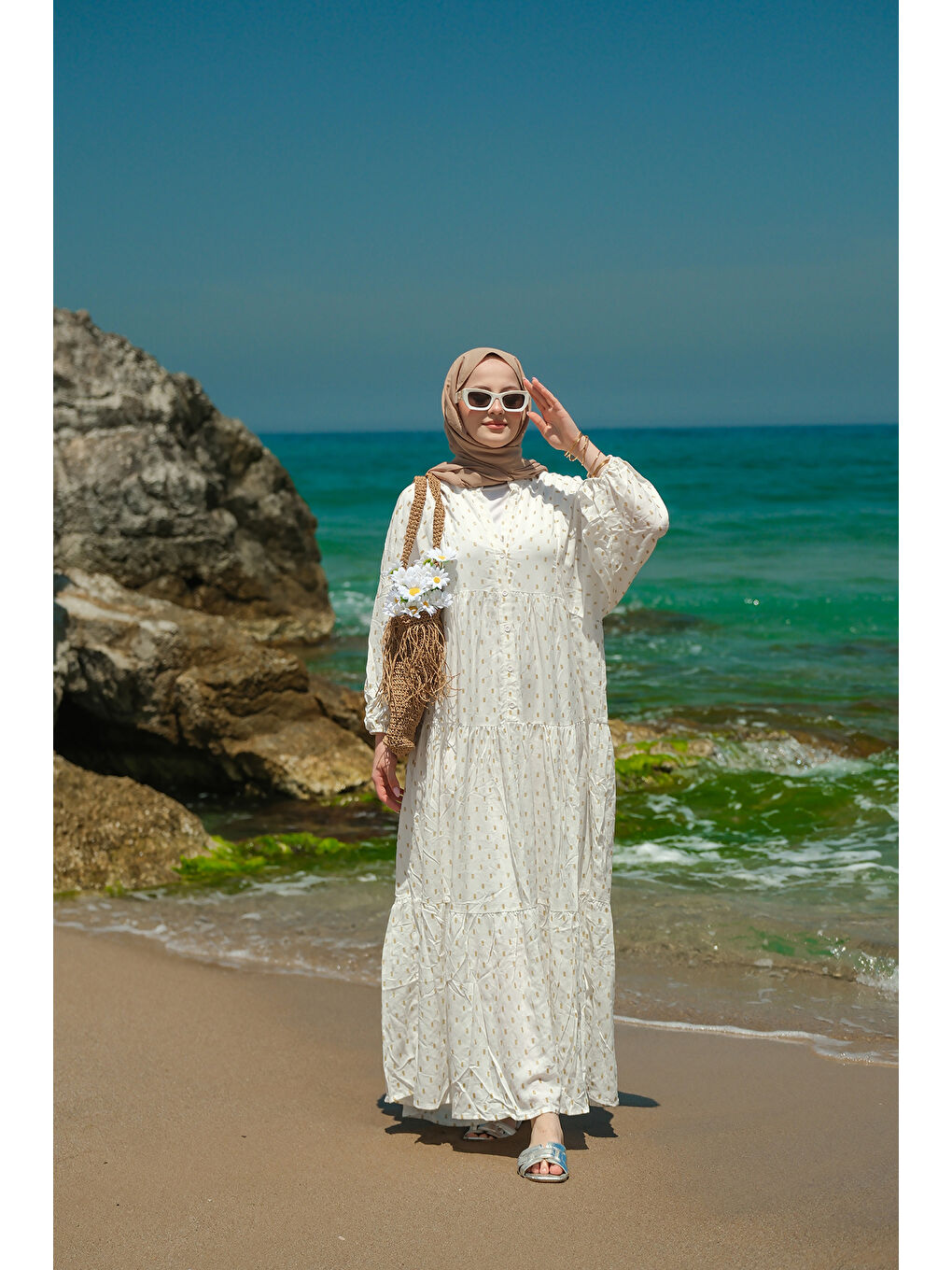 Ekru Kadın Sim Boncuk Detaylı Elbise Krem-3