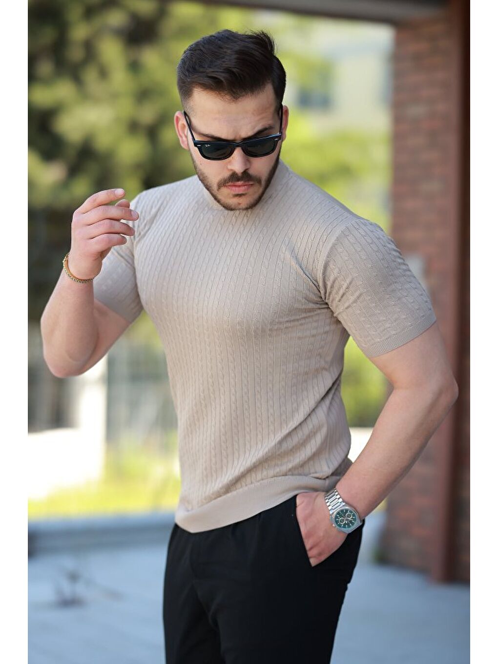 Bej Erkek Bisiklet Yaka örgü Desenli Kısa örme Triko Kısa Kollu T-shirt-1