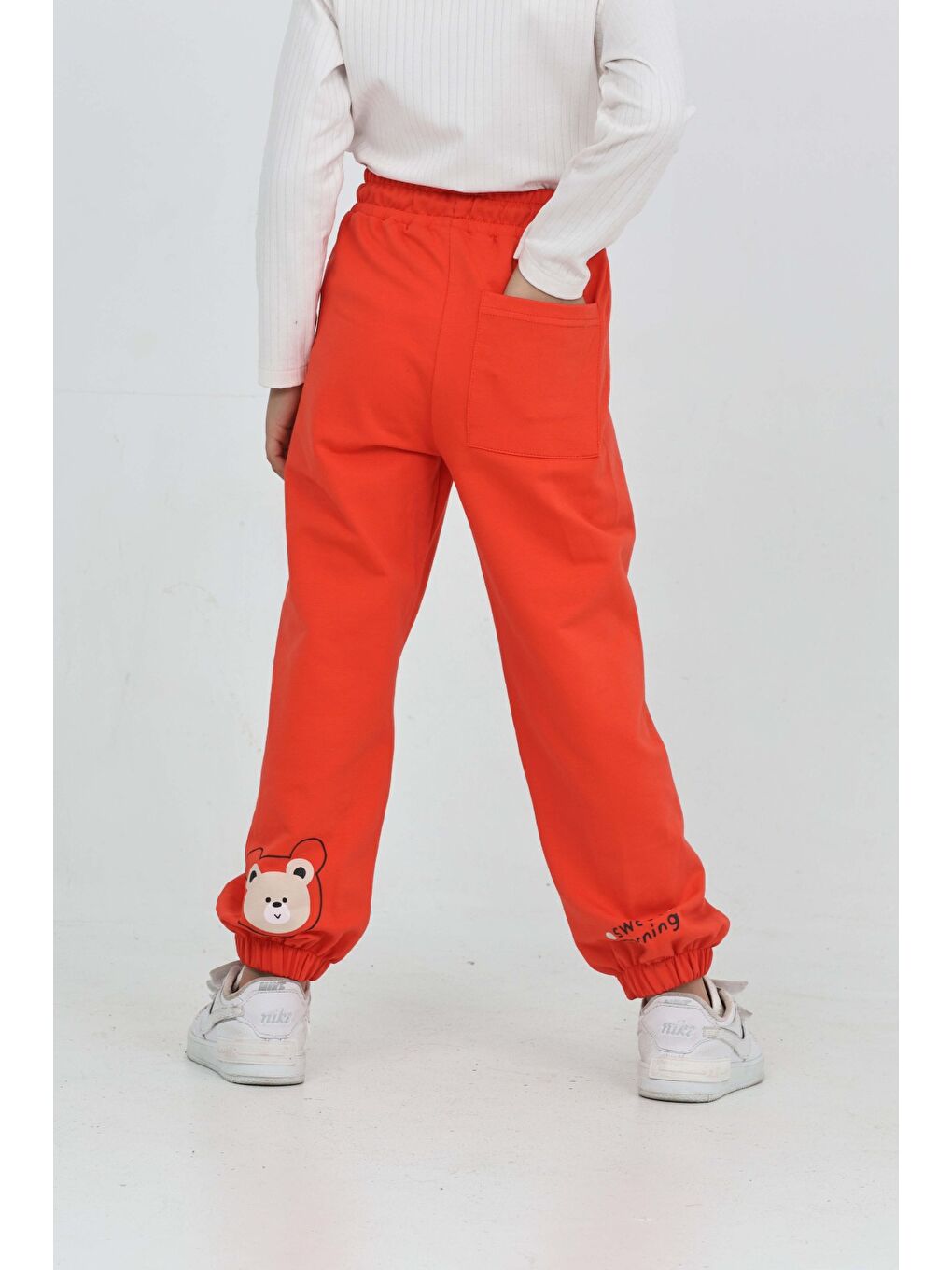 Kırmızı Kız Çocuk Paça Ayı Baskılı Eşofman Alt-3