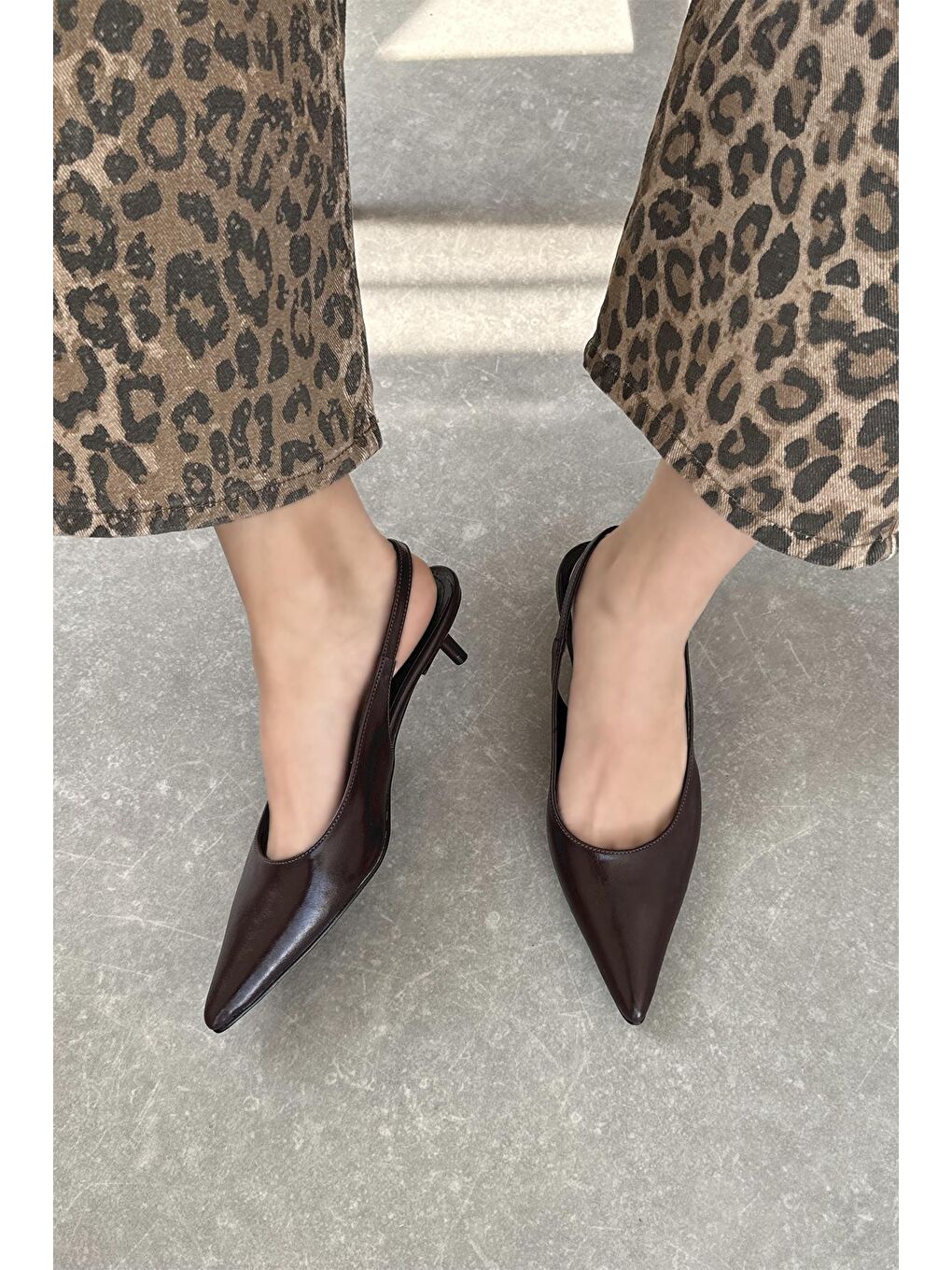 Kahverengi Cuesta  Kadın Topuklu Kırışık Deri Ayakkabı Kahve-1