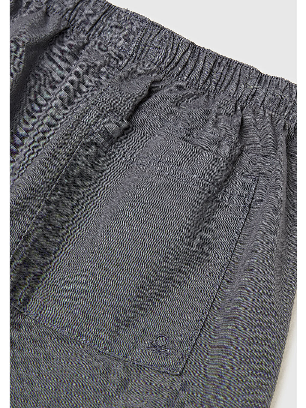 Erkek Çocuk Antrasit Logo Baskılı Beli Büzgülü Paraşüt Pantolon-2