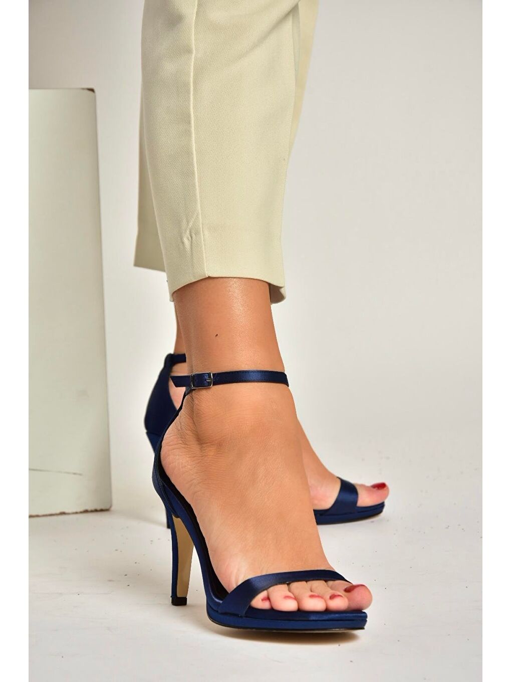 Lacivert Kadın Topuklu Ayakkabı Y569716904-3