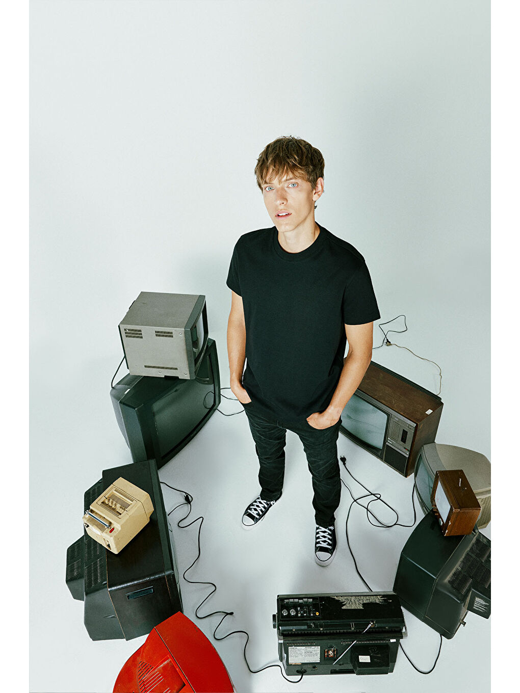 Regular Fit Normal Kesim Bisiklet Yaka %100 Pamuk Siyah Tişört-2