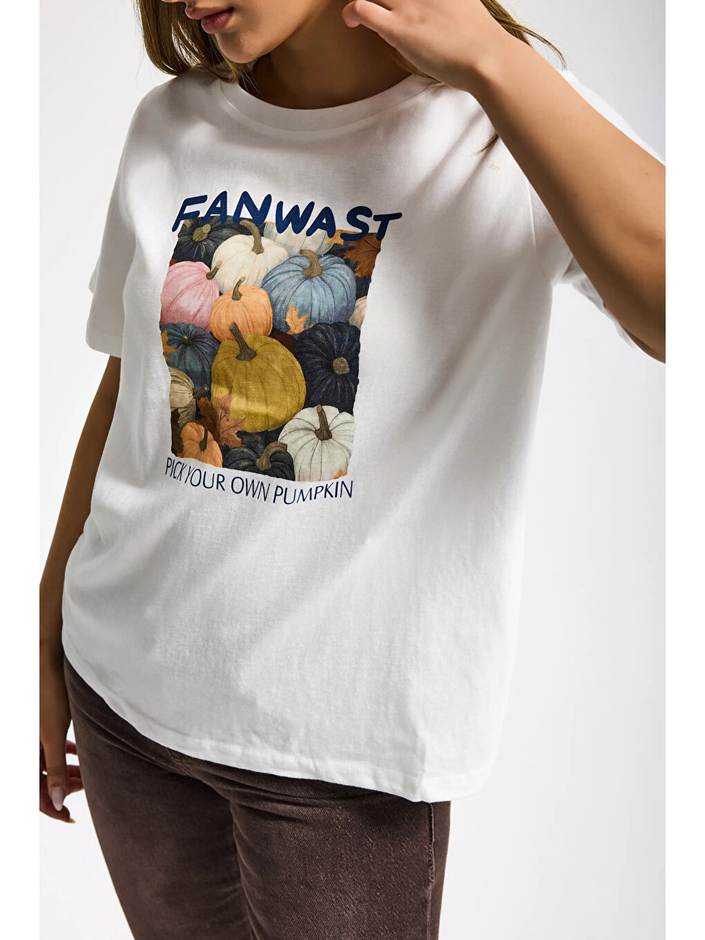 Kadın Beyaz w5 Özel Baskılı Tasarım Oversize T-Shirt-3