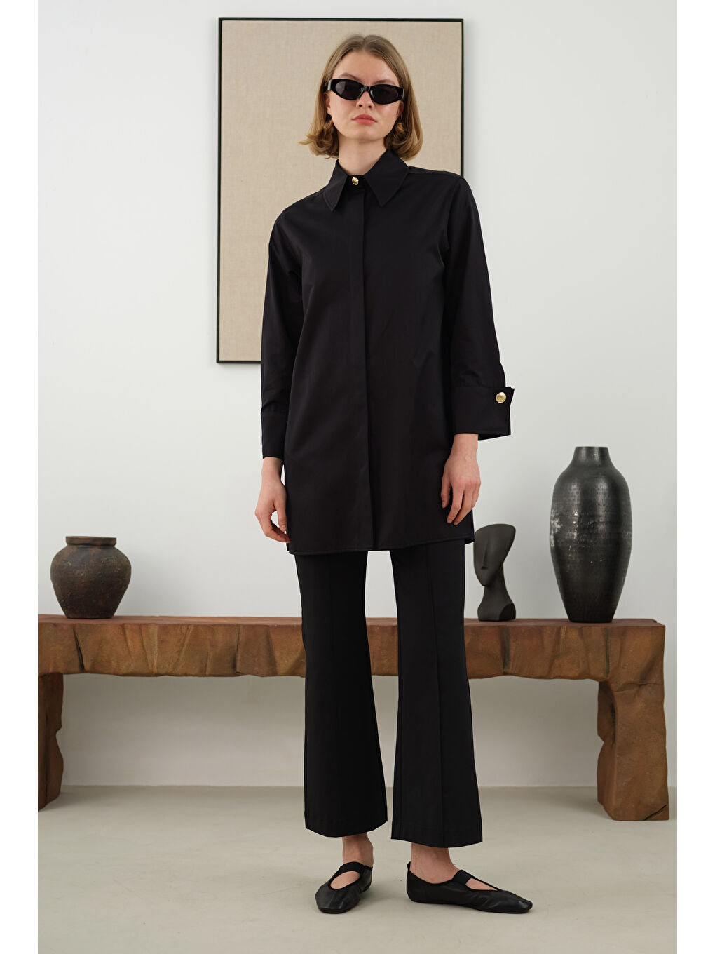 Geniş Manşetli Gömlek Siyah